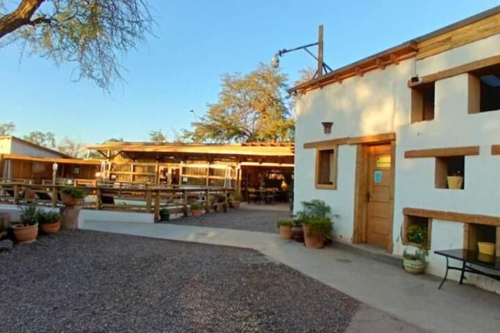 Hotel La Cochera