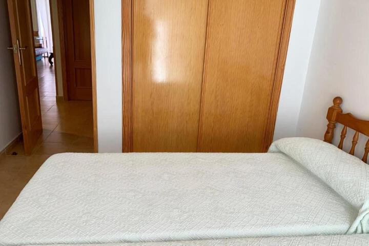Room 15 of 16
