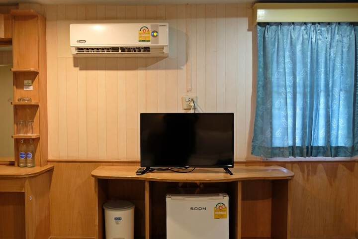 Room 17 of 191
