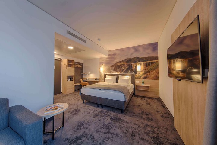 Room 12 of 55
