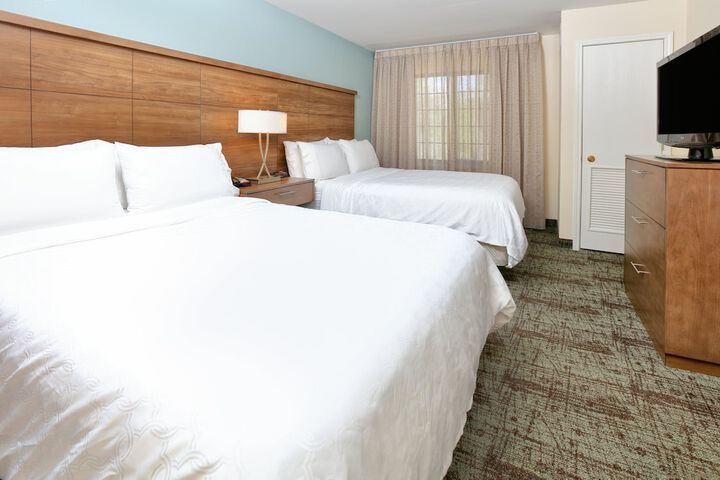 1 Bedroom Suite Mobility Accessible Roll in Shower (4 of 30)