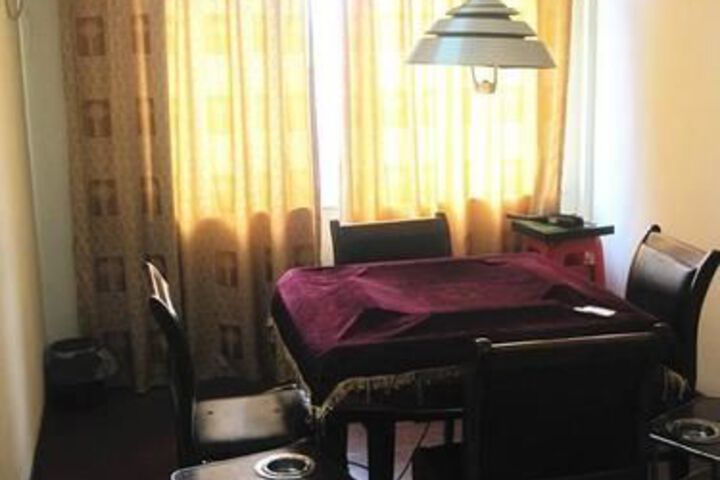 Room 7 of 15