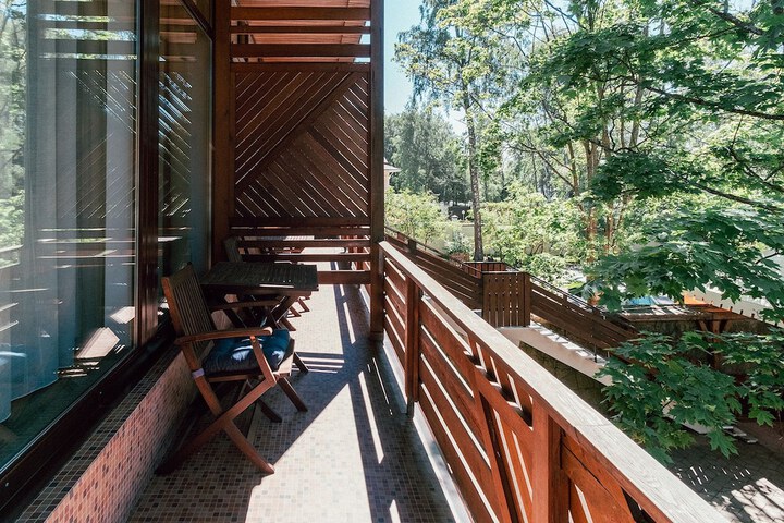 Terrace/Patio 1 of 11