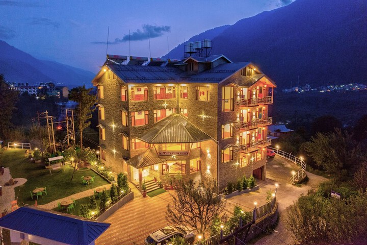 Hotel 58 of 63
