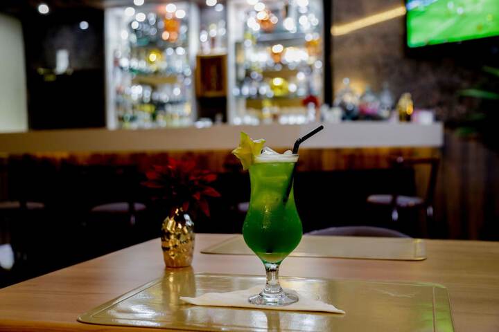 Lounge 57 of 67