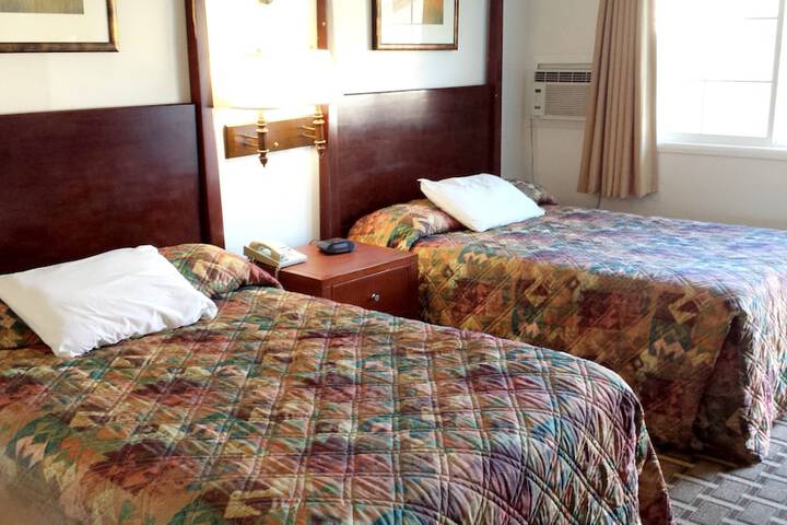 Room 5 of 26