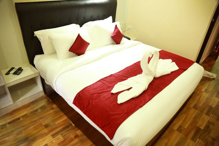 Room 5 of 35