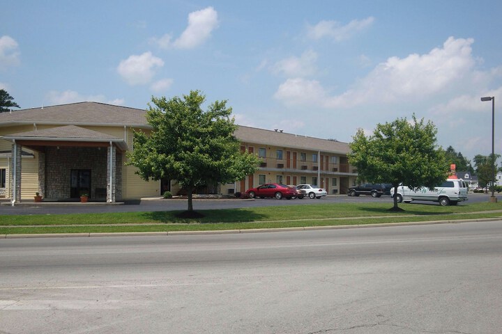 Hotel Entry