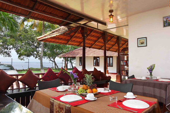 Dining Photos