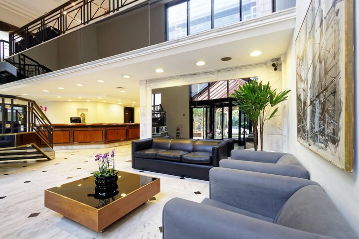 Guest Lobby
