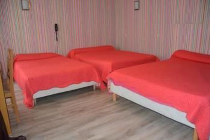 Room 14 of 22