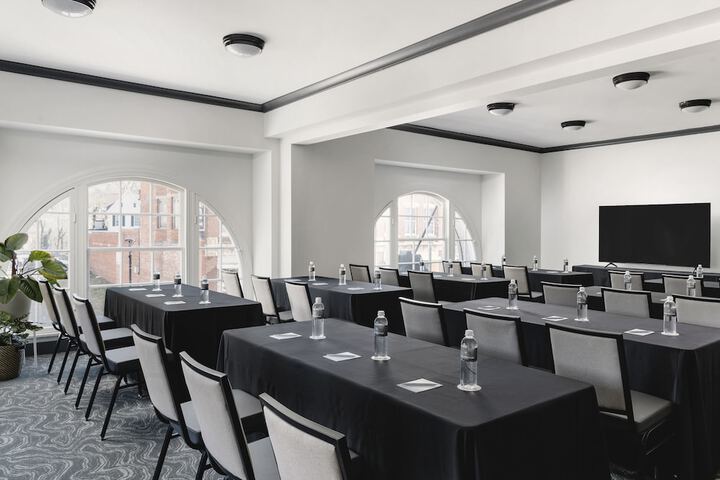 Meeting facility