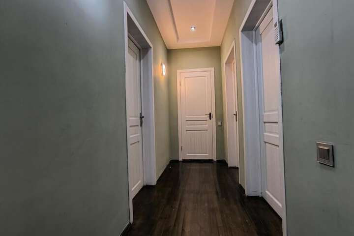 Room 11 of 45