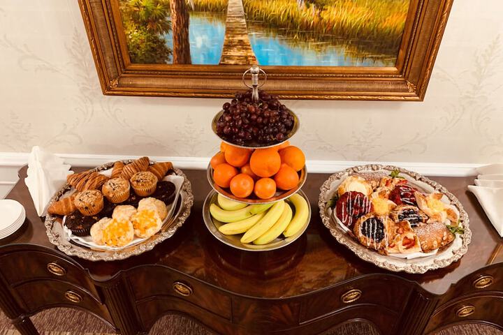 Breakfast buffet