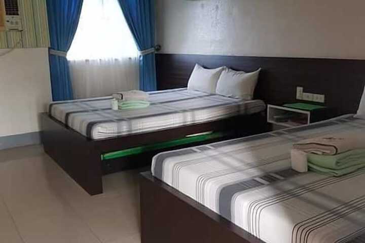 Room 10 of 41