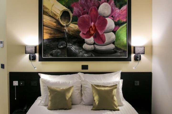 Room 15 of 86