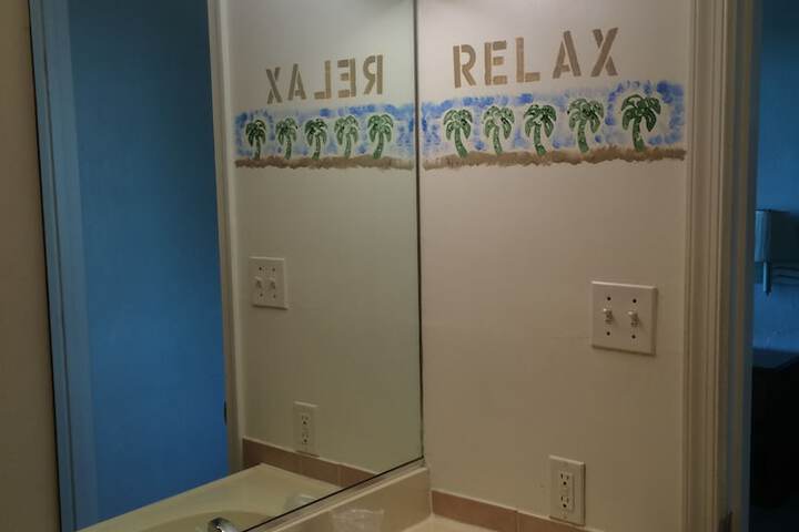 Room 19 of 34