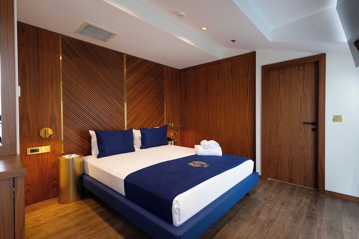 Room 40 of 69