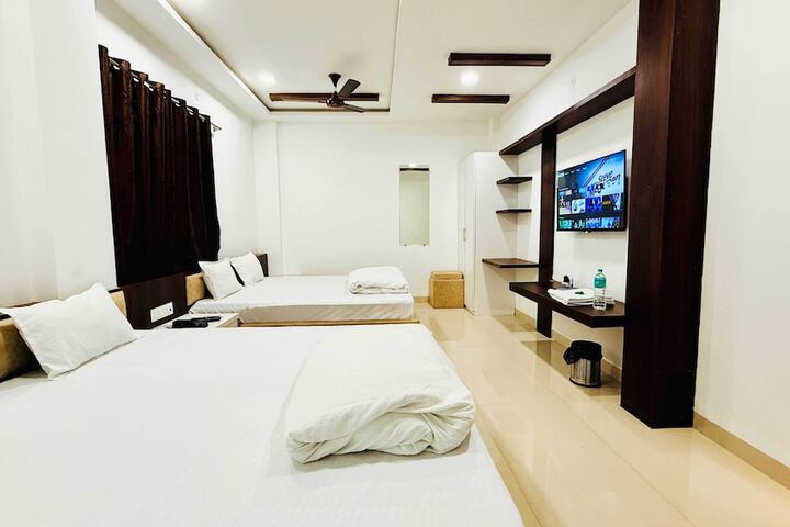 Room 40 of 61