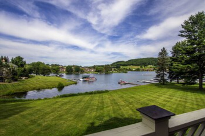 Terrace/Patio 2 of 25