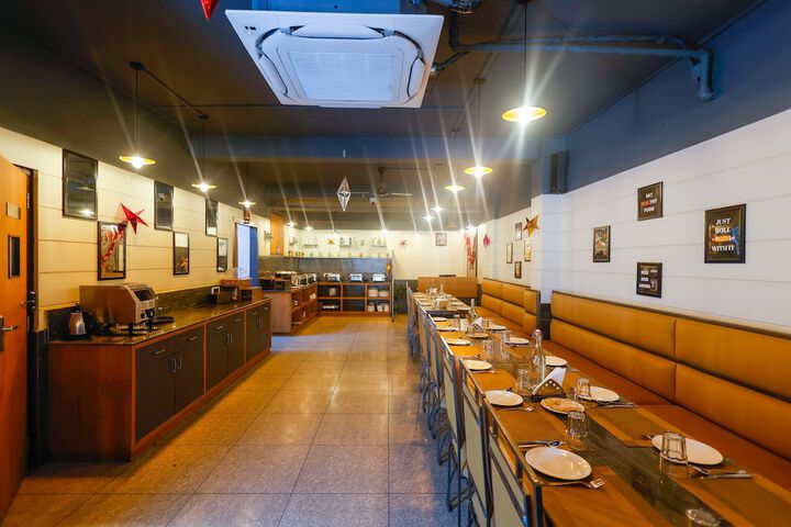 Dining 103 of 121