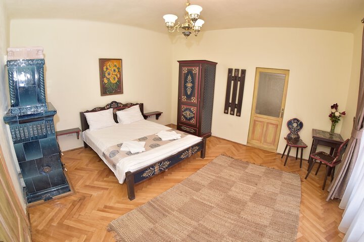 Room 14 of 44