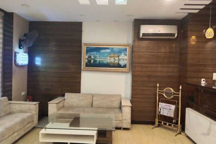 Hotel Interior 5 of 35