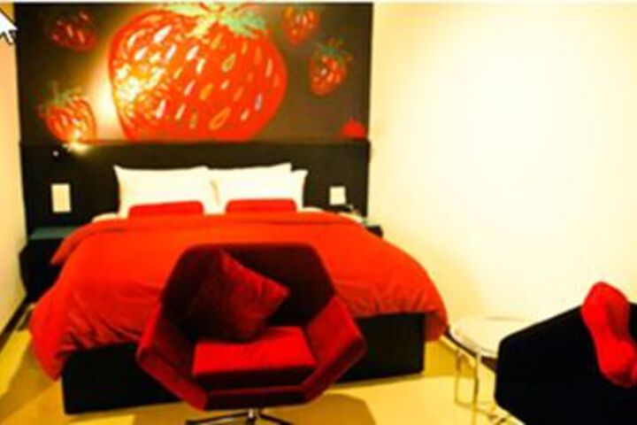 Room 53 of 101