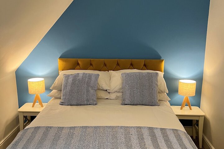 Room 17 of 84