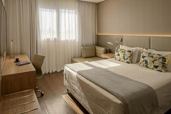 Room 7 of 49