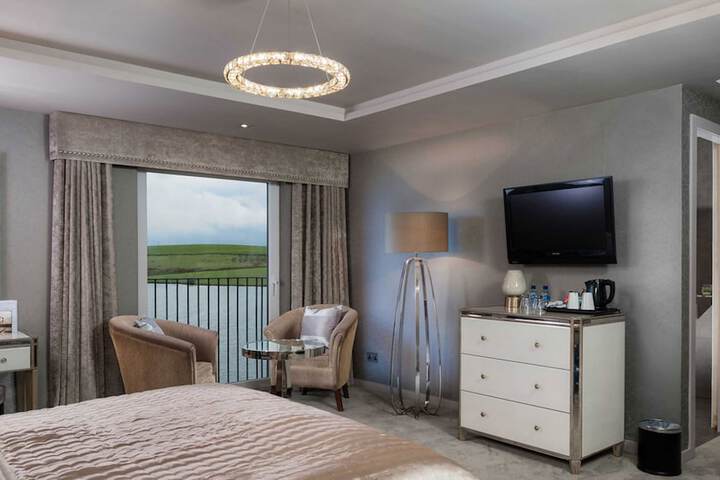 Room 25 of 67