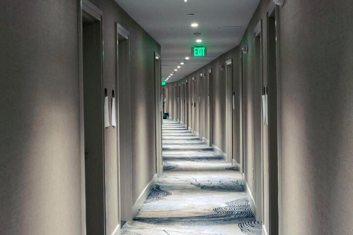 Ballroom/Hall 44 of 54