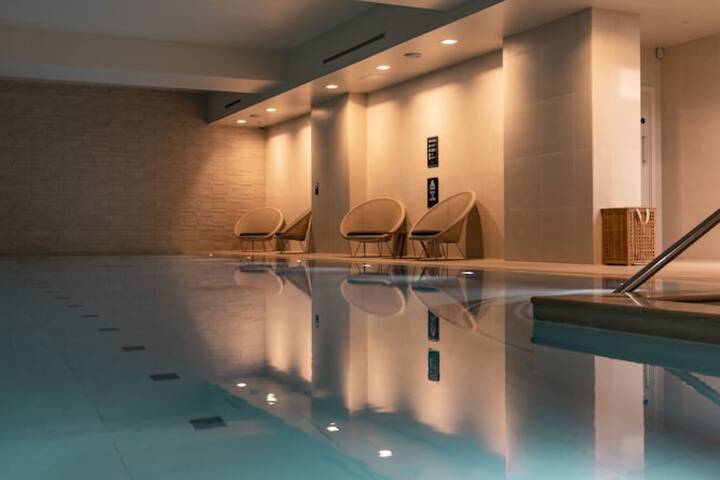 Pool 41 of 70
