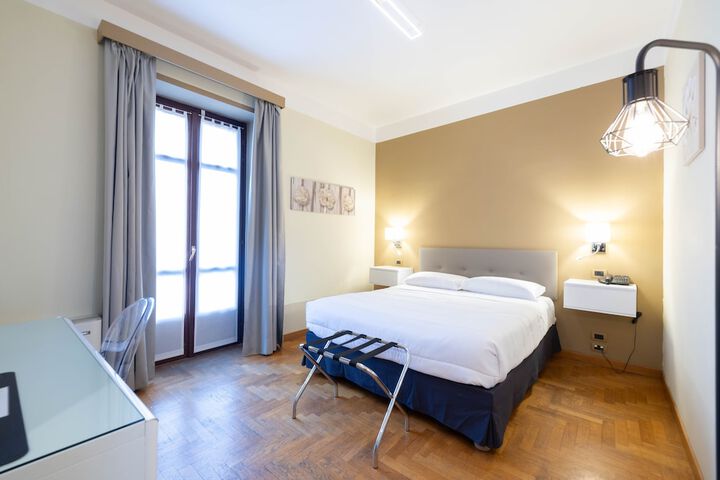 Room 49 of 104