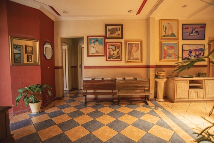 Room 13 of 24