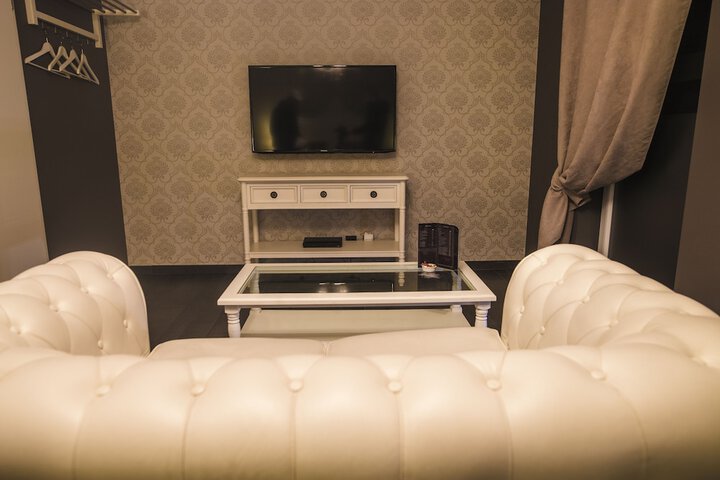 Room 65 of 161