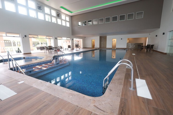 Pool 70 of 138