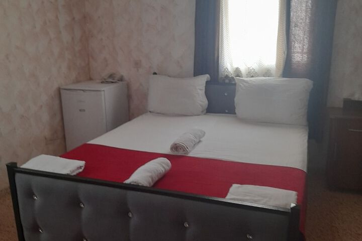 Room 22 of 87