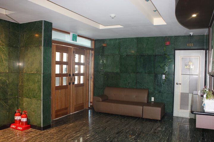 Hotel Interior 5 of 39