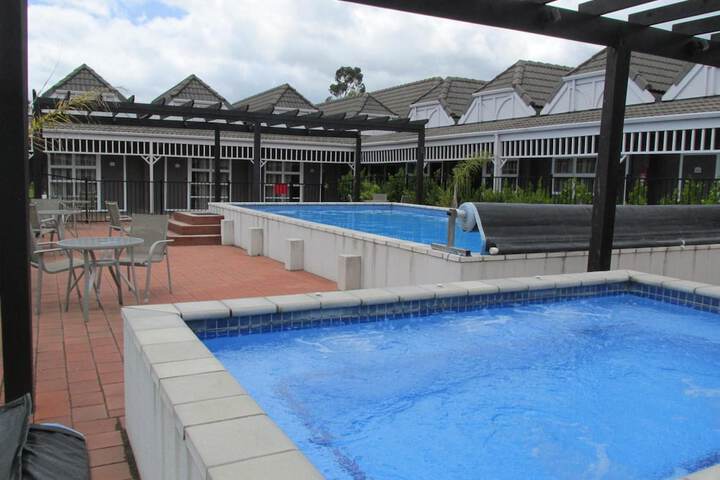 Pool 57 of 78