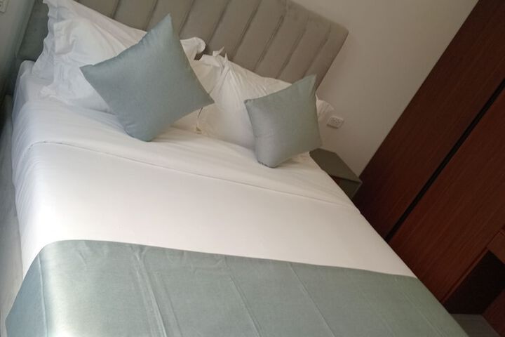 Room 14 of 53