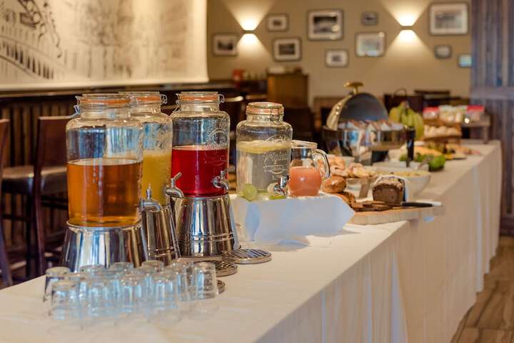 Breakfast/Coffee Service 33 of 48