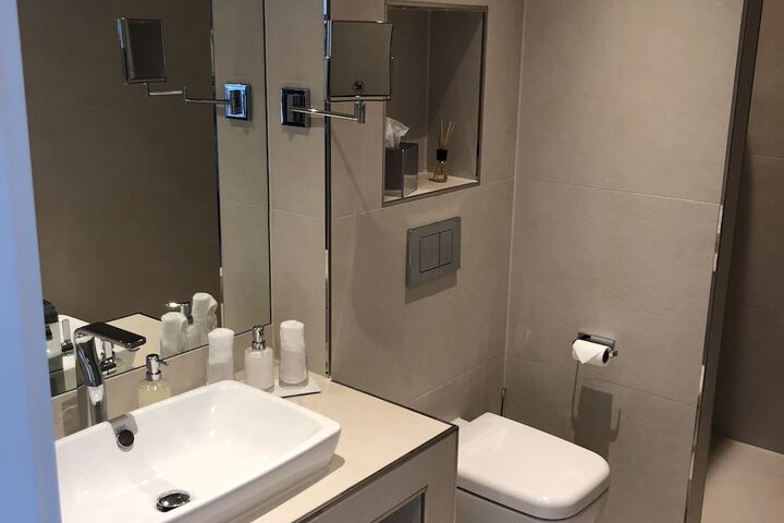 Room 46 of 62