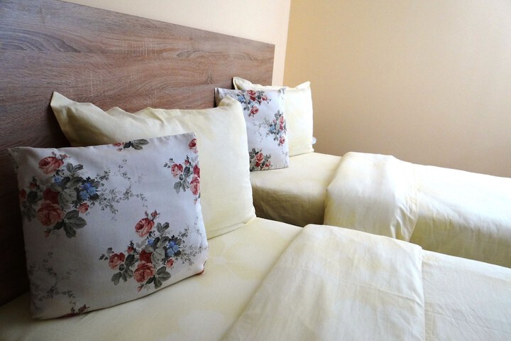 Room 13 of 50