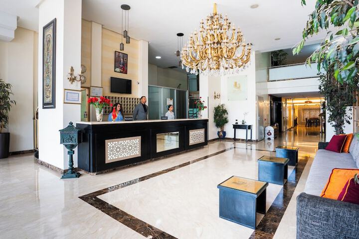 Alwalid Hotel