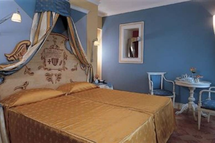 Room 3 of 19