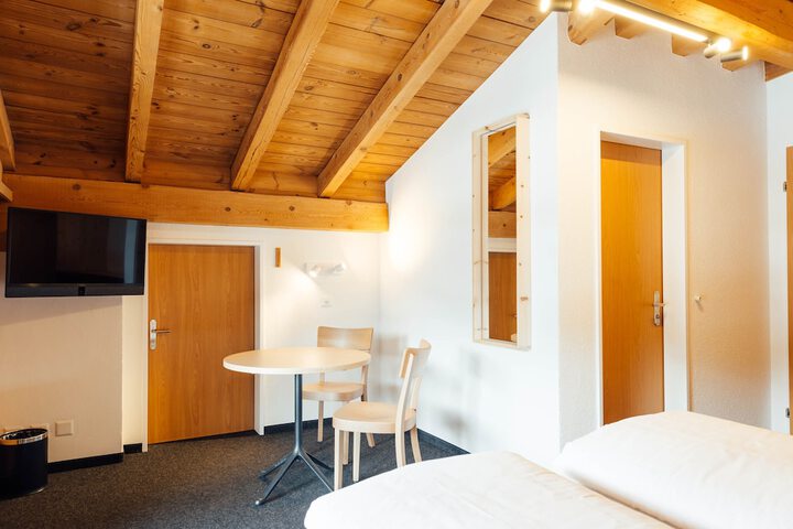 Room 14 of 72