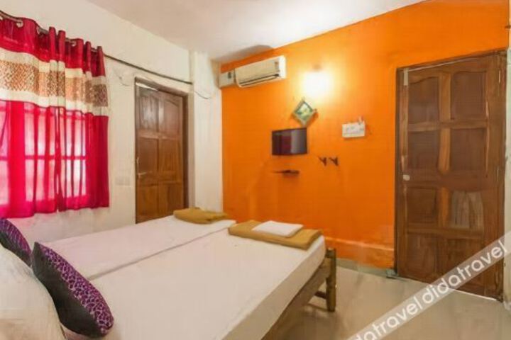 OYO StayOut Lavina Street Calangute