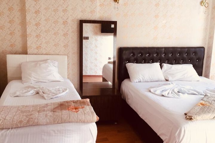 Room 25 of 30