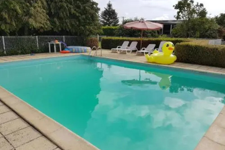 Pool 12 of 19